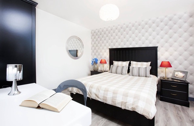 Near Paris/Parking/4 Bdr/2 BR/Air conditioning
