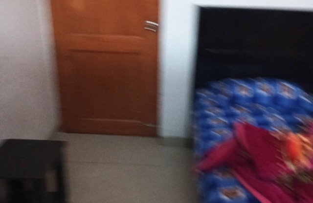Neat n cleans 3 rooms available for spend private time with your partner.