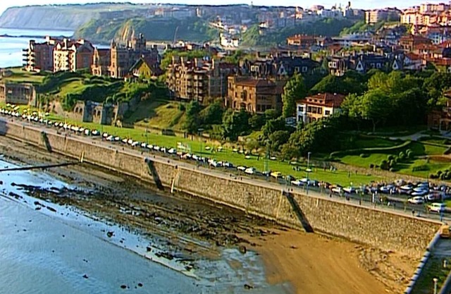 Neguri apartment 10 minutes from the beach with garden