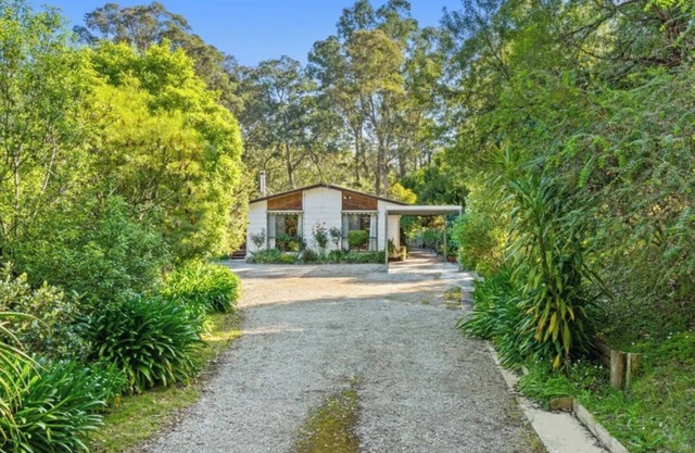 Nestle in Boulton - Old Style Cottage in a secluded location