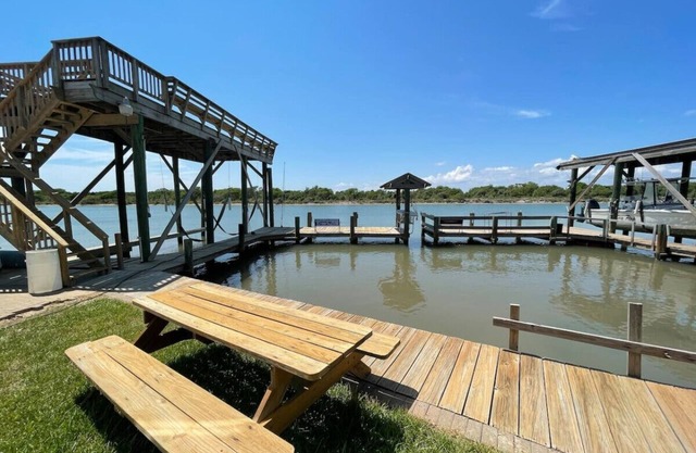 New 2024 River House Waterfront Lighted Fish Pier