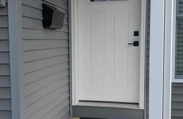 New 3 Bedroom 2.5 Bath Townhome in Downtown Washington Court House