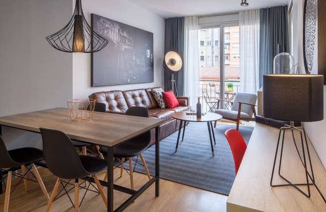 New and bright apartment near Sagrada Familia
