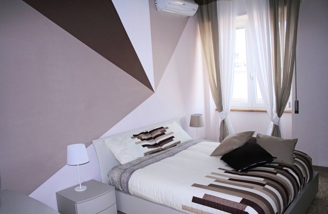 New and comfortable apartment with a splendid view of the Royal Palace of Caserta