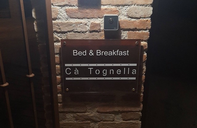 New B&B in Pescantina di Verona surrounded by greenery near Lake Garda