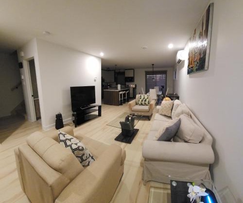 NEW Breathtaking Spacious and Luxury House