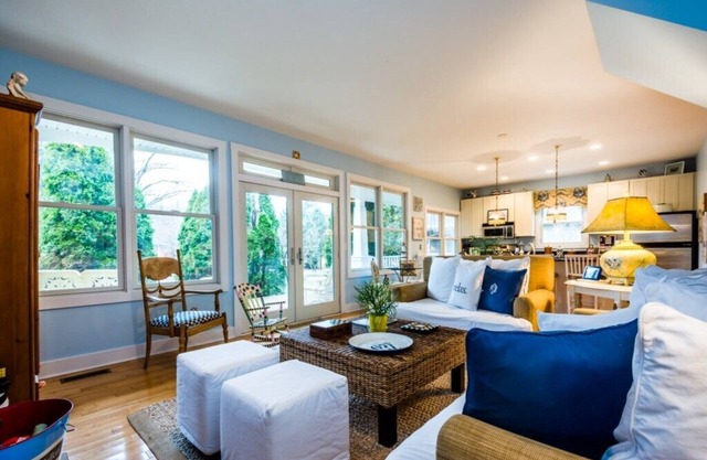 New Buffalo Home with Association Pool. Walk to downtown!