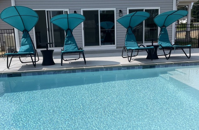 New Built Vacation Home with Pool in Quiet Area! 5 min. away from Ripken Stadium