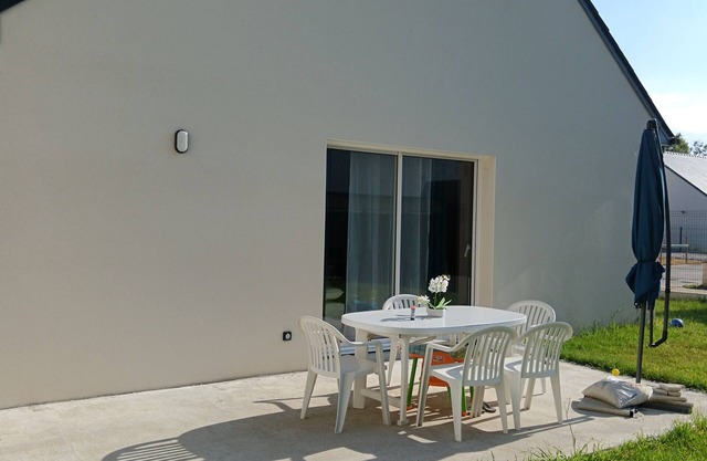 New charming holiday home with swimming pool between Nantes and La Baule beach