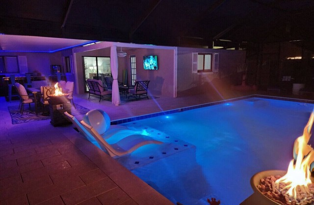 New Close to Beach w/Amenities!