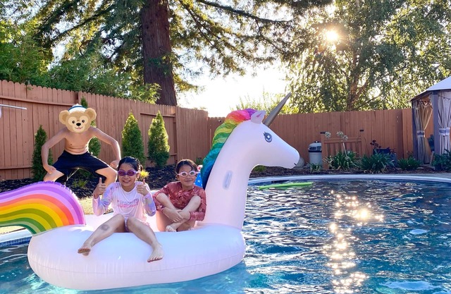 NEW cozy beautiful home with pool hot tub in a quiet neighborhood NOPARTYALLOWED