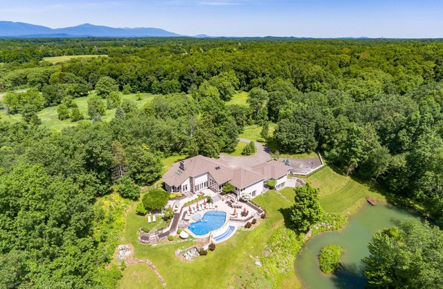 NEW! Gated 21 Acre Modern Luxury Estate Heated Pool Hot Tub Gym Movie Theater.