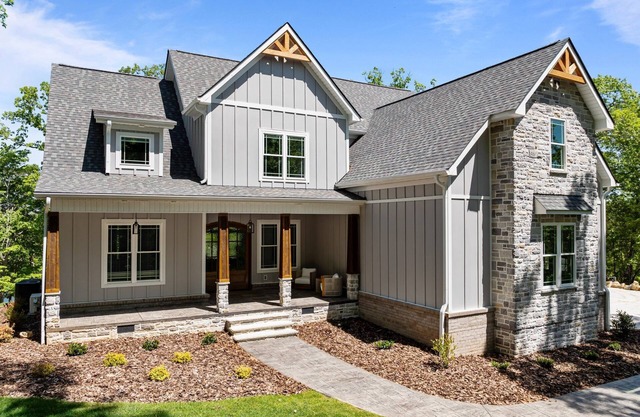 NEW HOUSE! 5 Bedroom-Pet Friendly-High Rock Lakefront Luxury in charming Denton