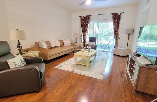 New In-City Comfort: Condo Getaway 2-bed, 2-bath