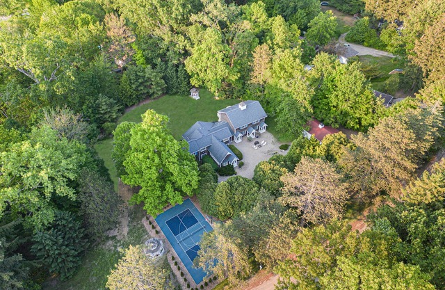 NEW! Juniper Presents: 2-Acre Home w/Hot Tub, Pickleball/Basketball + Firepit