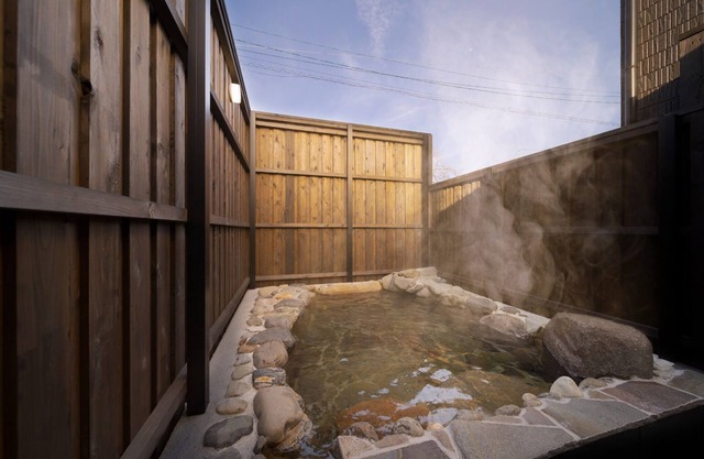 New Kumo2 parking lots Outdoor Hot spring/Yufu Ōita