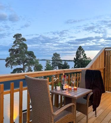 New lakehouse - amazing sea view and private pier!