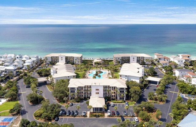 New Listing! Complimentary Beach Chairs & Bikes! Private Beach!