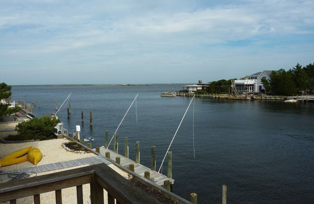 New listing! Harvey Cedars Waterfront 6 Bdrm Beach House w/Loft!