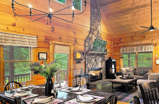 New Listing! Huckleberry Ridge