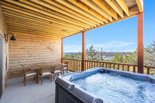 New Log Cabin, Pvt Hot Tub, Free Daily Activities, Shuffleboard, Arcade