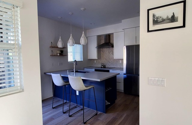 New, modern and private Guest House
