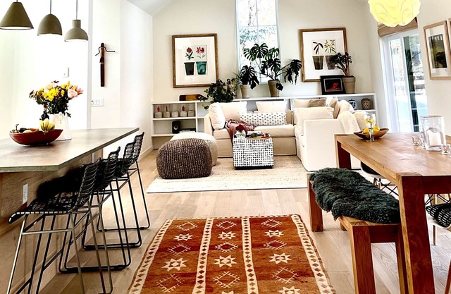 New Modern Farmhouse - A beautiful vacation home in the heart of historic Basalt