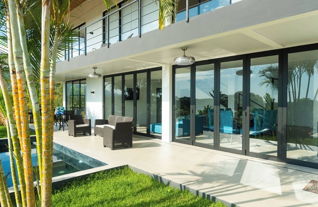 New Modern Villa, Excellent Location