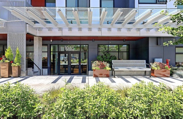New penthouse unit in downtown Bellevue