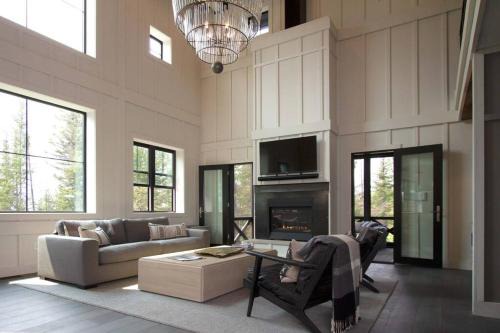 NEW Rustic Modern Cabin at Lutsen Mountains