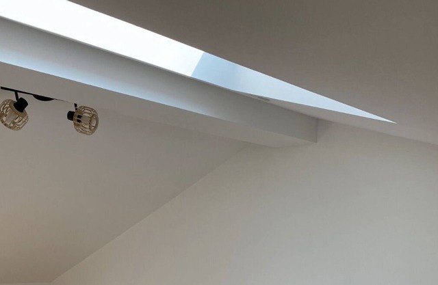 New terraced house 500m from the basin and the city center