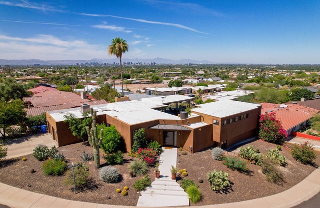 NEW to VRBO! City+Mountain Panoramic Views - Biltmore area