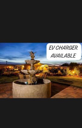 Newell Motor Inn Narrandera
