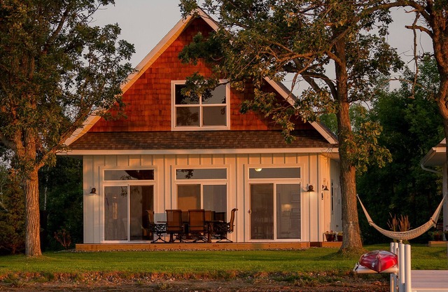 Newer Construction - Gull Lake Cottage on Squaw Point - 1 of 2 - East Cottage