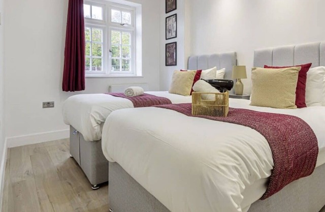 Newly Refurbished Superior 1 Bed 1 Bath Apartment