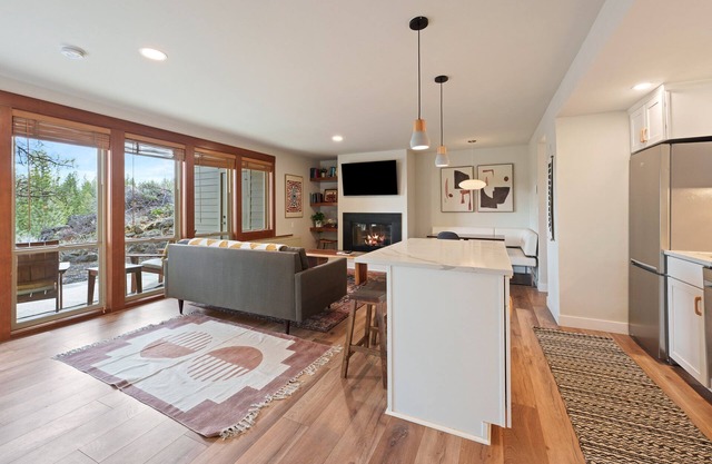 Newly remodeled by Bachelor, Community Hot Tubs & Pools