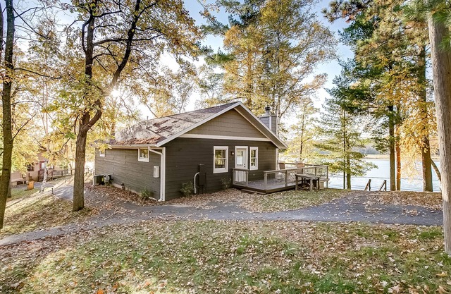 Newly Remodeled Resort Cottage on Gull Lake