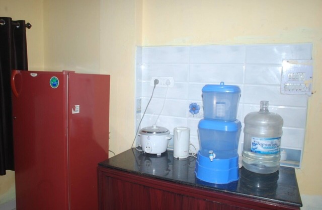 Newly renovated 2Bhk ready to occupy
