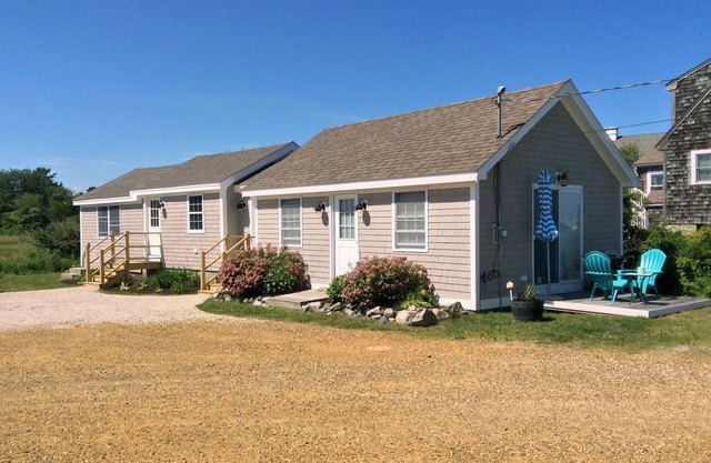 Newly Renovated (2017) Beachfront Cottage On Near Rye Harbor & Jenness Beach!