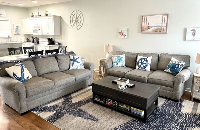 Newly renovated, clean & spacious condo