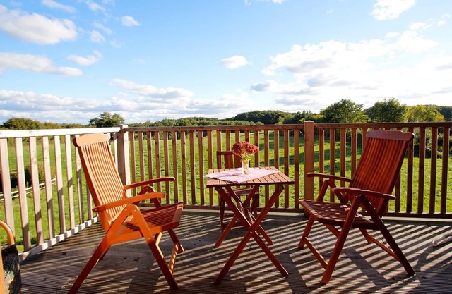 Newly renovated "Sleeping Beauty" vacation apartment in a modern country house style and a fairytale-like secluded location, ideal for couples looking for a break from everyday life far away from the hustle and bustle of the city