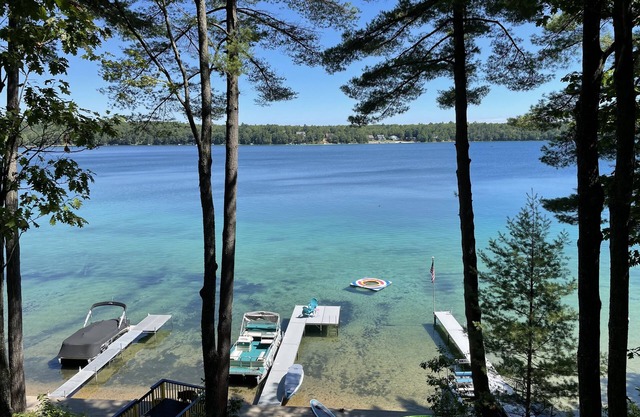 Newly Renovated Vacation Home on Crystal Clear Bear Lake.