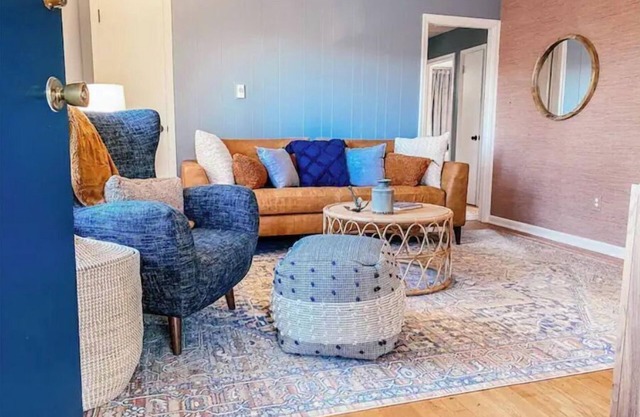 Newly updated 3 bedroom cottage with Solo Stove fire pit