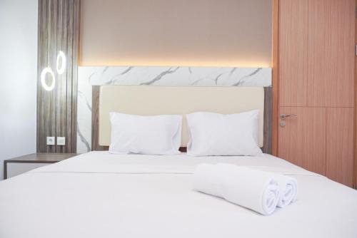 Nice and Comfy 2BR at Samara Suites Apartment By Travelio