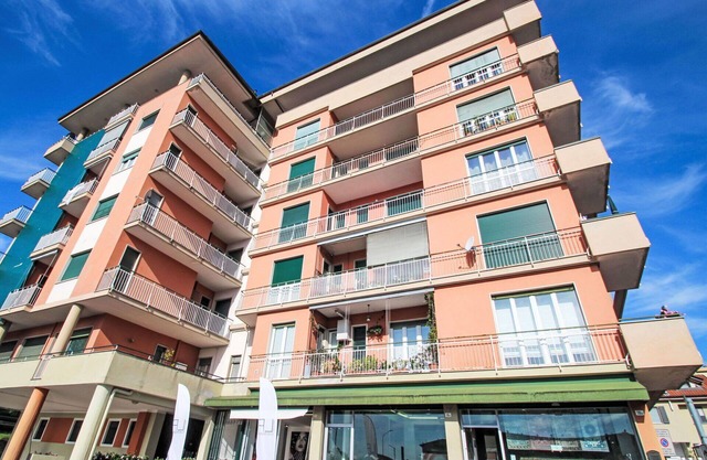 Nice apartment for 3 guests with A/C, WIFI, TV and balcony