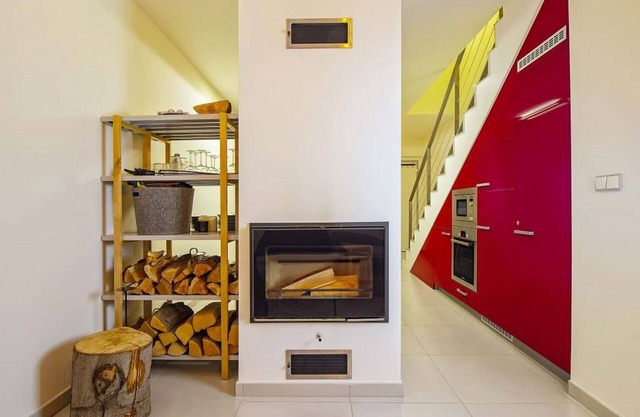 Nice apartment for 6 guests with WIFI, TV, terrace, pets allowed, panoramic view and parking