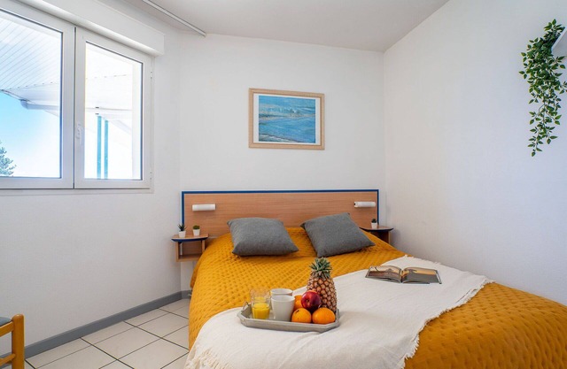 Nice apartment for 6 people with pool, WIFI, TV, terrace and pets allowed