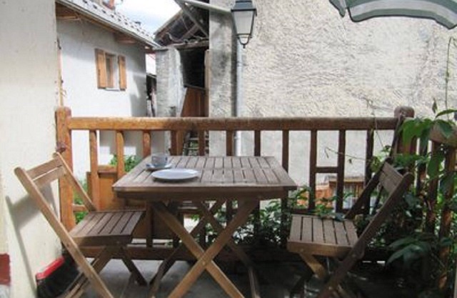 Nice apartment for 4 people in the village center