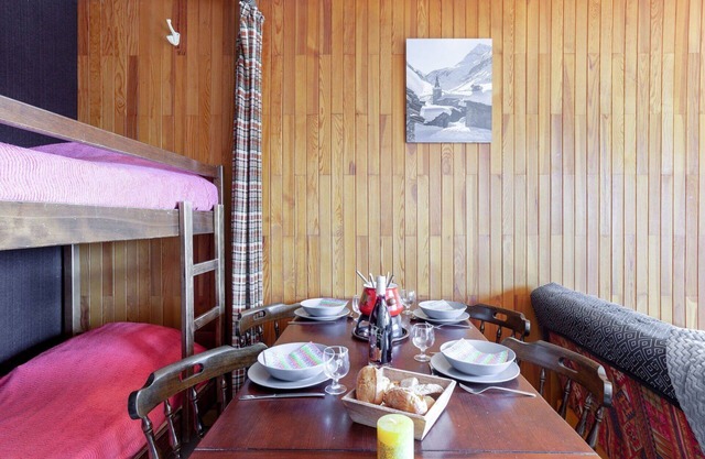 Nice apartment for 4 people with WIFI, TV and balcony