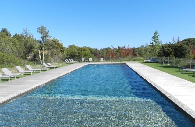 Nice apartment for 4 guests with pool, WIFI, A/C, TV and patio